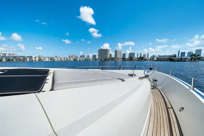 Slide: The Image of Sunseeker 90 Yacht 2008 - 48