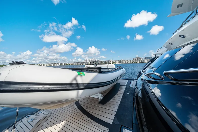 Slide: The Image of Sunseeker 90 Yacht 2008 - 55