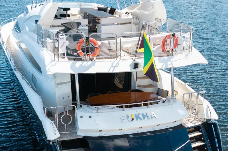 Slide: The Image of Sunseeker 90 Yacht 2008 - 19