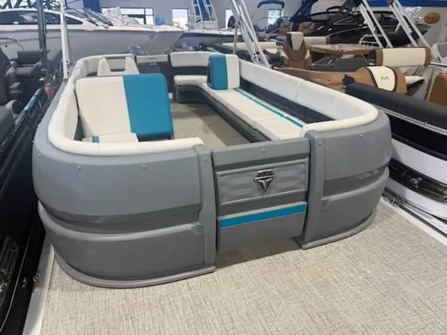 The Image of Avalon 2185 25 Aura QL Rental #6 2025 - 0
