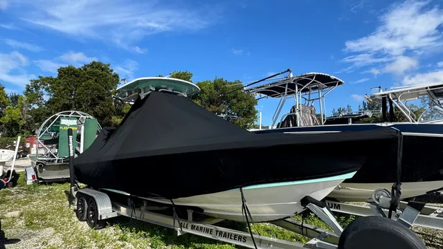 Slide: The Image of Everglades Boats 243CC 24' Motivated Seller! 2022 - 12