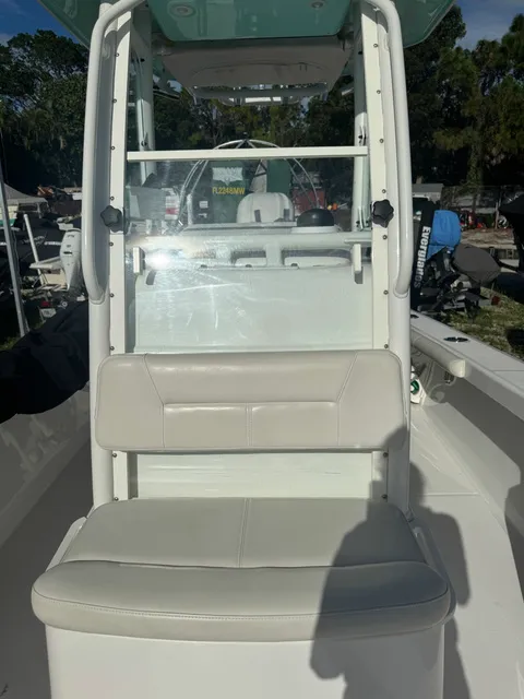 Slide: The Image of Everglades Boats 243CC 24' Motivated Seller! 2022 - 7