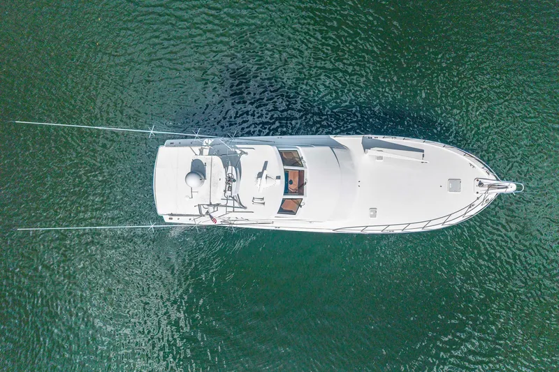 Slide: The Image of Hatteras 60 Convertible 2002 - 14