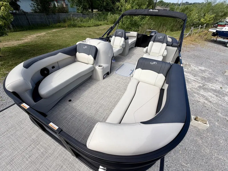 Slide: The Image of Barletta Boats S22QC 2027 - 3