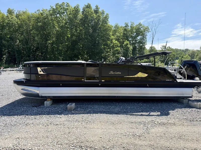 Slide: The Image of Barletta Boats L25UC 2027 - 71