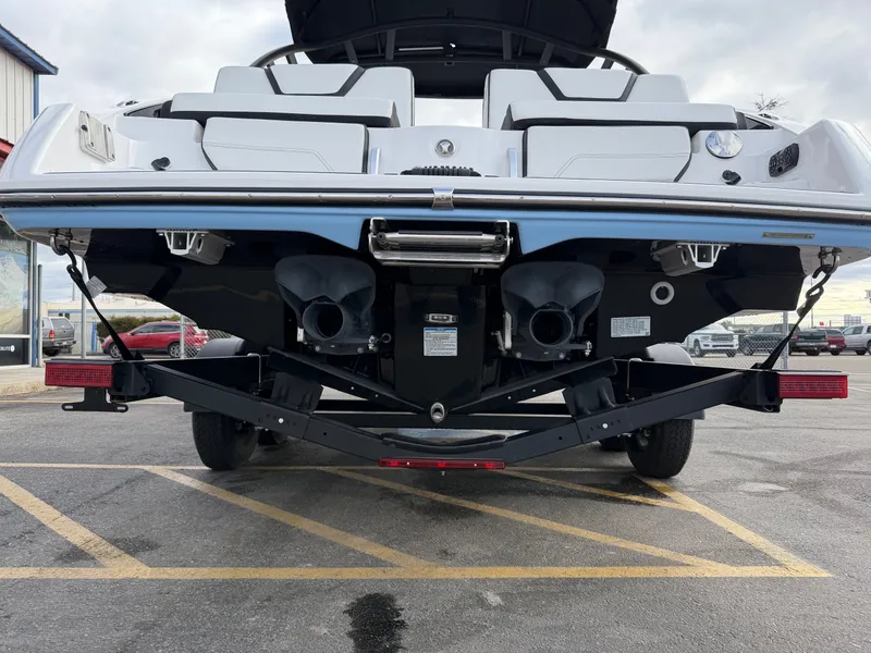 Slide: The Image of Yamaha Jet Boats 252SD 2026 - 4