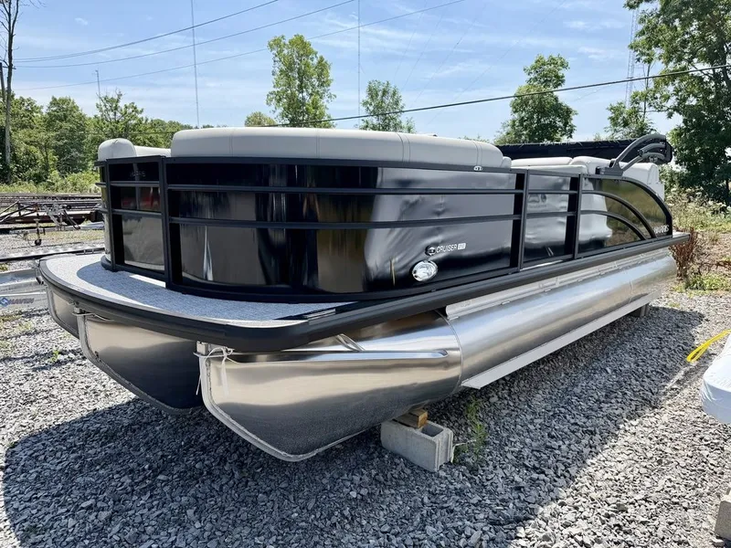 Slide: The Image of Harris Cruiser 210 SL 2027 - 4