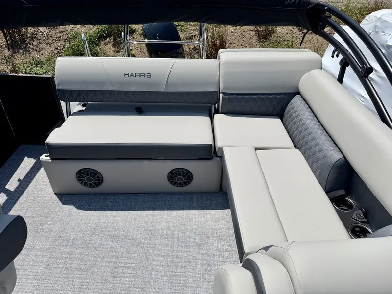 Slide: The Image of Harris Cruiser 210 SL 2027 - 41