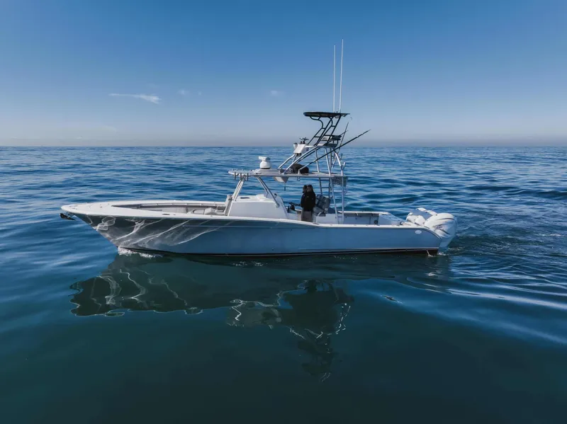 Slide: The Image of Buddy Davis 42 Center Console 2019 - 8