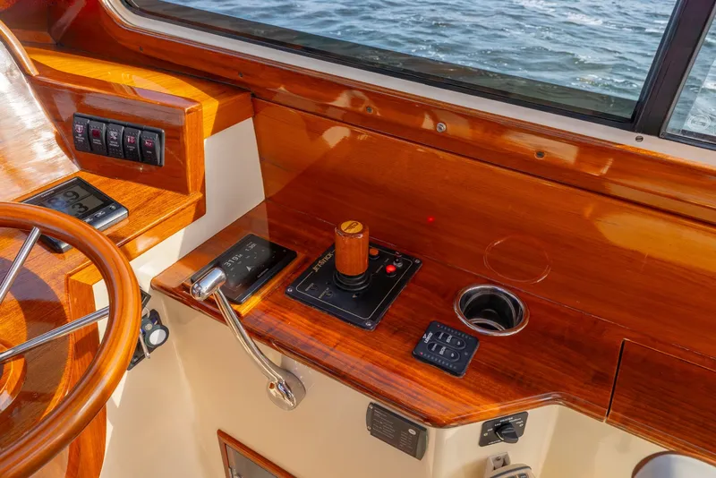 Slide: The Image of Hinckley Yachts 36 EP 2007 - 22
