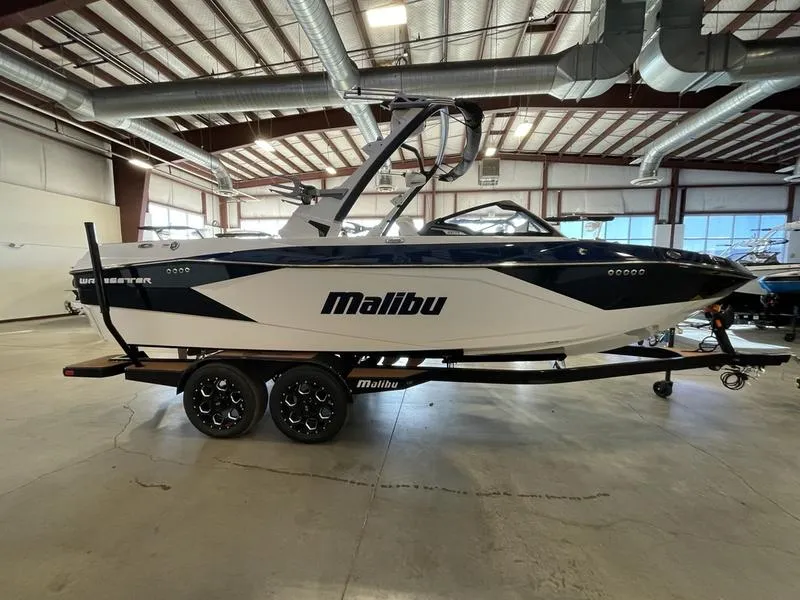 Slide: The Image of Malibu 23 LSV 2025 - 5