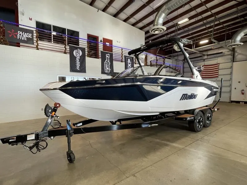 Slide: The Image of Malibu 23 LSV 2025 - 1