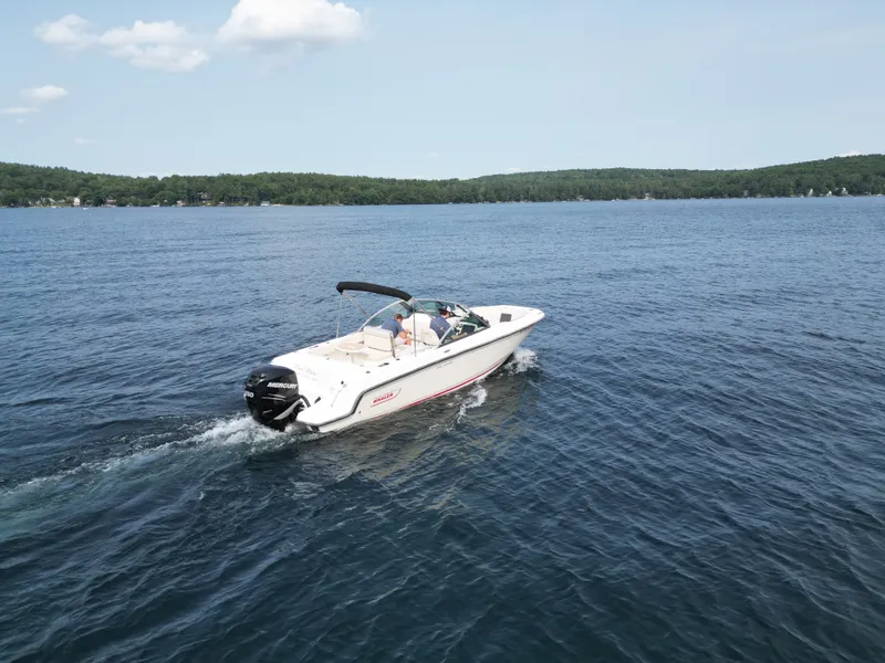 Slide: The Image of Boston Whaler 230 vantage 2015 - 17