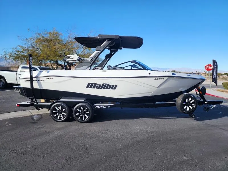 The Image of Malibu 23 LSV 2026 - 0