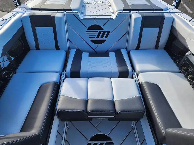 Slide: The Image of Malibu 23 LSV 2026 - 36