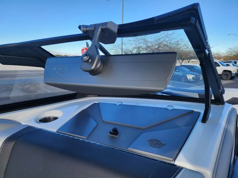 Slide: The Image of Malibu 23 LSV 2026 - 37