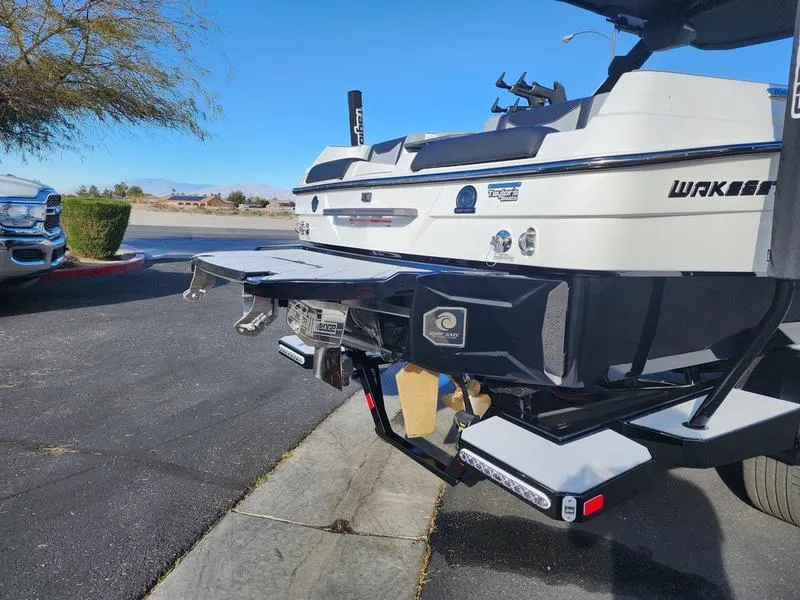 Slide: The Image of Malibu 23 LSV 2026 - 8