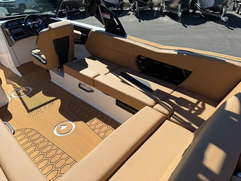 Slide: The Image of MasterCraft NXT24 2026 - 10