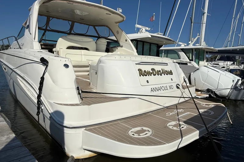 Slide: The Image of Sea Ray Sundancer 460 2002 - 8