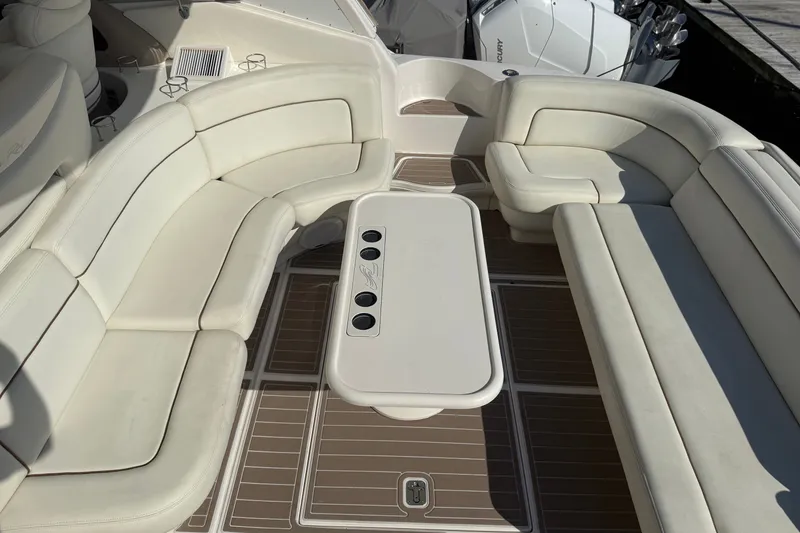Slide: The Image of Sea Ray Sundancer 460 2002 - 14