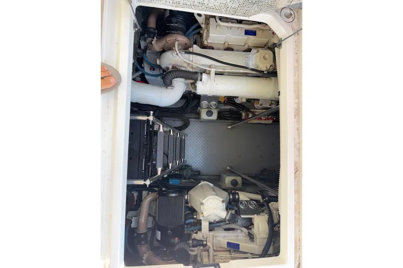 Slide: The Image of Sea Ray Sundancer 460 2002 - 45
