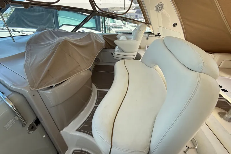 Slide: The Image of Sea Ray Sundancer 460 2002 - 18