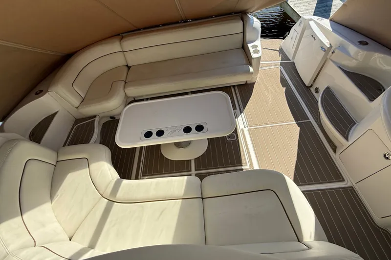 Slide: The Image of Sea Ray Sundancer 460 2002 - 12