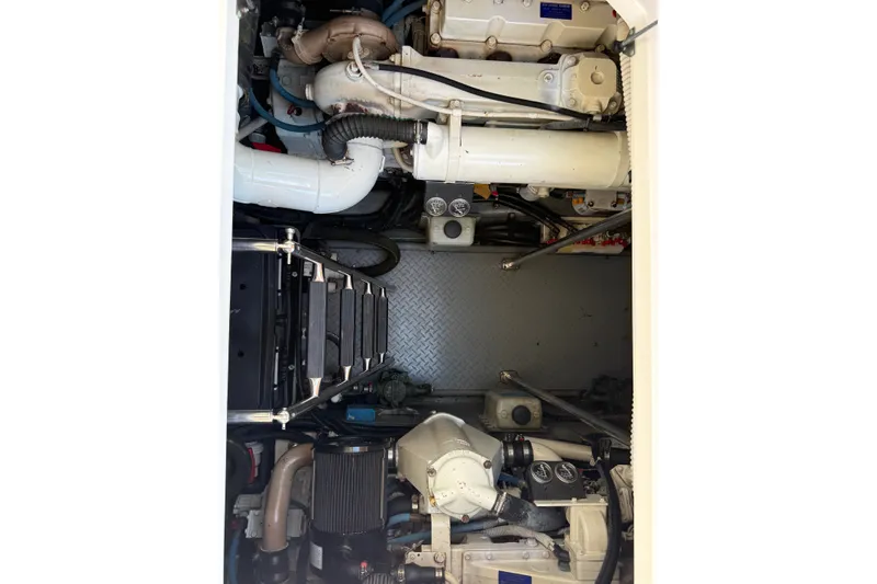 Slide: The Image of Sea Ray Sundancer 460 2002 - 51