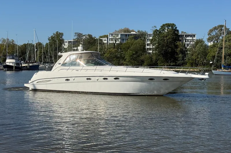 The Image of Sea Ray Sundancer 460 2002 - 0