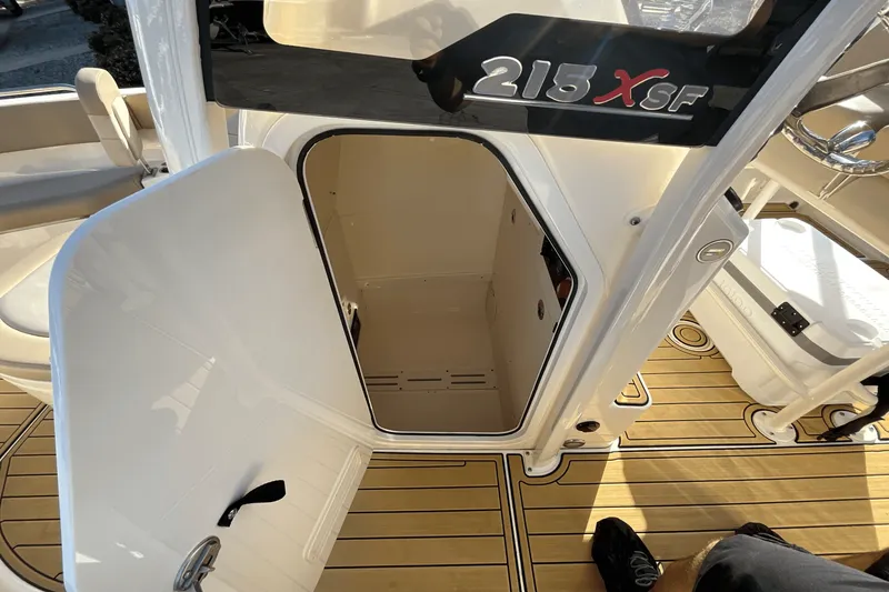 Slide: The Image of Scout 215 XSF 2024 - 11