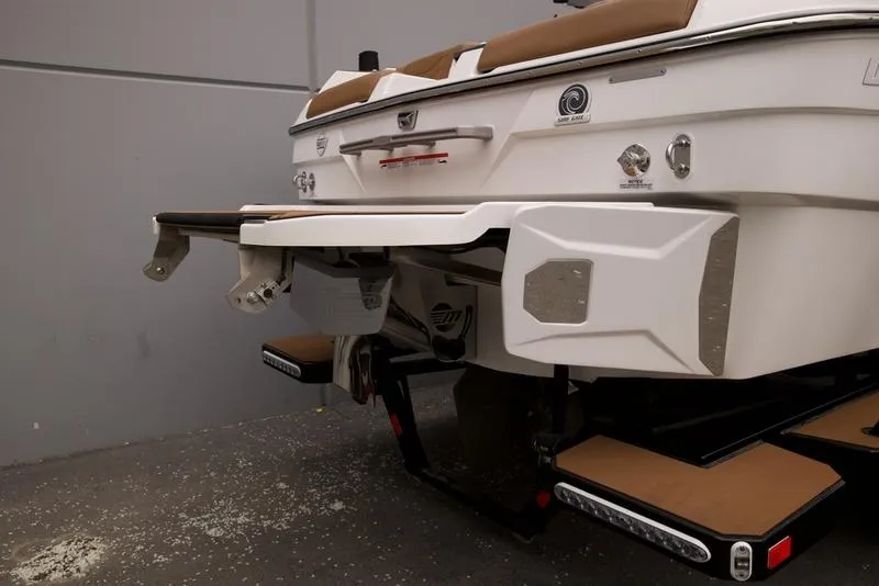 Slide: The Image of Malibu 23 LSV 2026 - 3