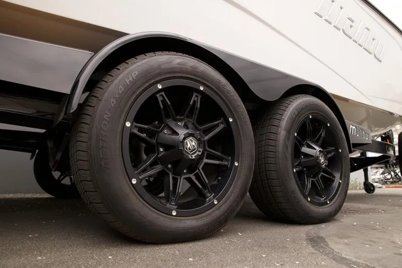 Slide: The Image of Malibu 23 LSV 2026 - 8