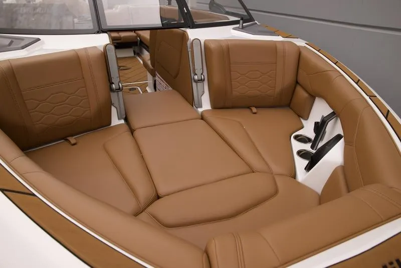 Slide: The Image of Malibu 23 LSV 2026 - 13