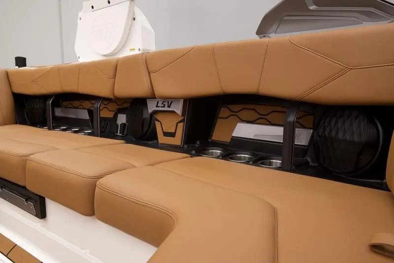 Slide: The Image of Malibu 23 LSV 2026 - 40
