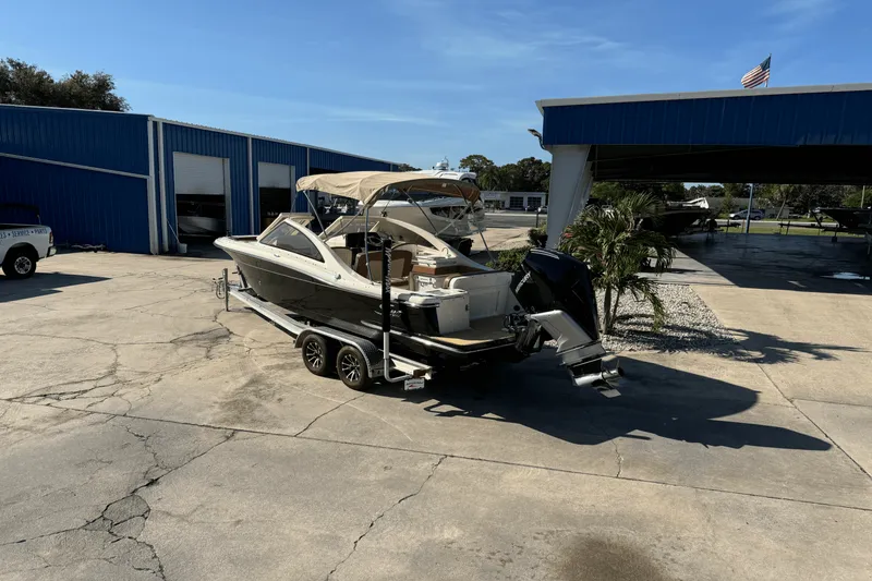 Slide: The Image of Scout 240 Dorado 2023 - 2