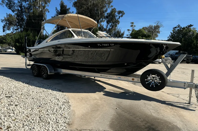 Slide: The Image of Scout 240 Dorado 2023 - 3