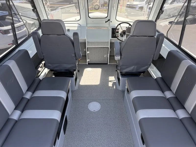 Slide: The Image of Hewescraft 220 Ocean Pro Hardtop 2026 - 6