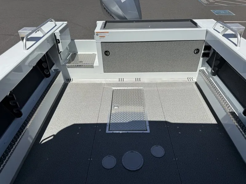 Slide: The Image of Hewescraft 220 Ocean Pro Hardtop 2026 - 10