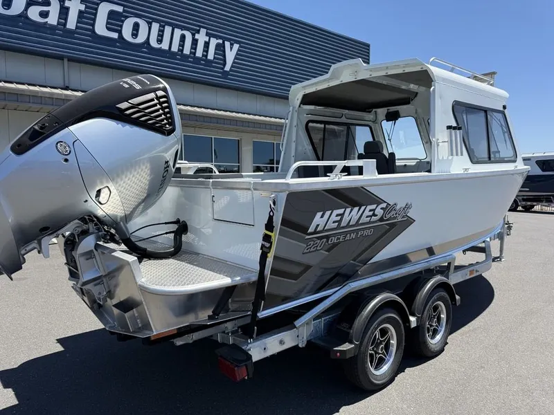 Slide: The Image of Hewescraft 220 Ocean Pro Hardtop 2026 - 4