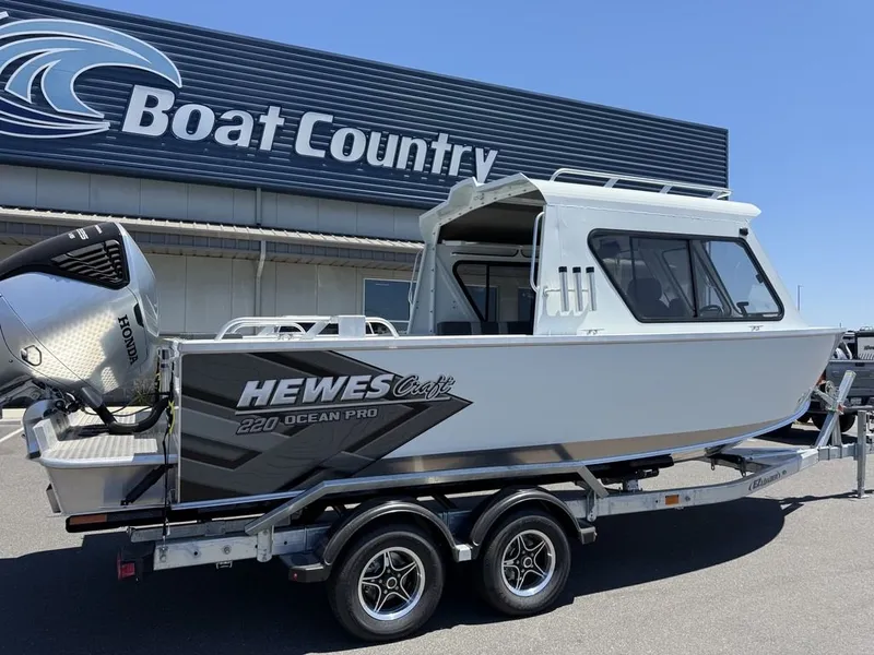 Slide: The Image of Hewescraft 220 Ocean Pro Hardtop 2026 - 3