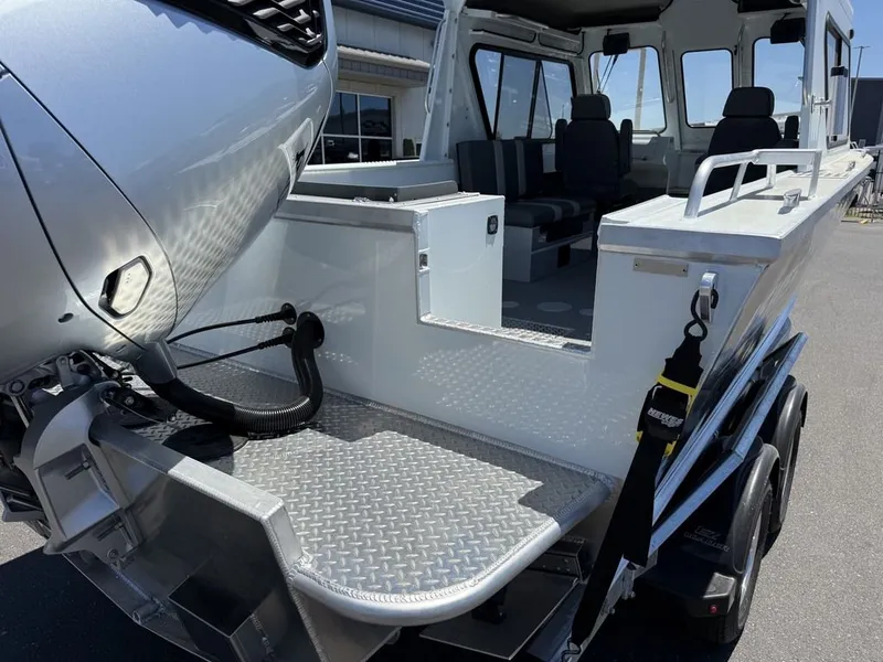 Slide: The Image of Hewescraft 220 Ocean Pro Hardtop 2026 - 5
