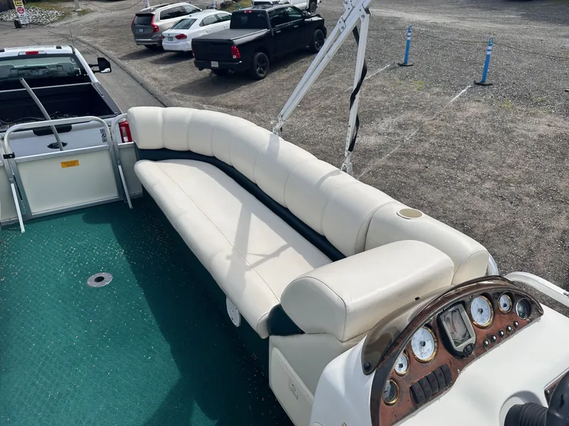 Slide: The Image of Tahoe Grand Elite 23 2003 - 3