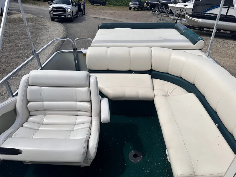 Slide: The Image of Tahoe Grand Elite 23 2003 - 2