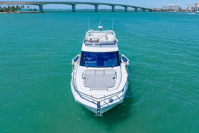 Slide: The Image of Galeon 440 FLY 2025 - 23