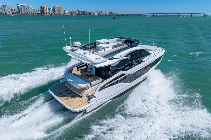 Slide: The Image of Galeon 440 FLY 2025 - 48