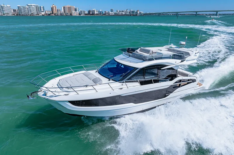 Slide: The Image of Galeon 440 FLY 2025 - 53