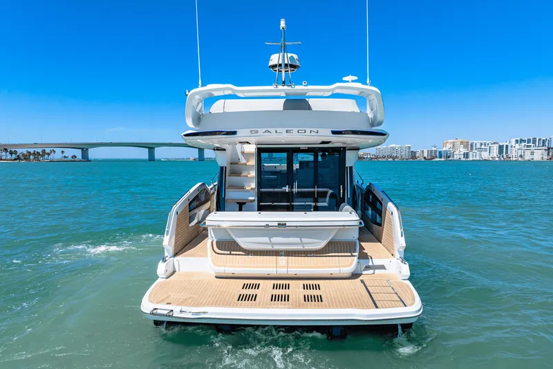 Slide: The Image of Galeon 440 FLY 2025 - 7