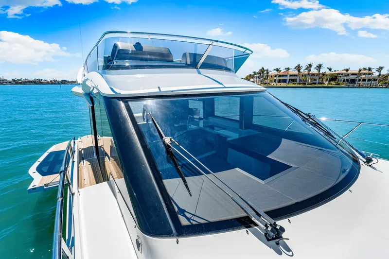 Slide: The Image of Galeon 440 FLY 2025 - 79
