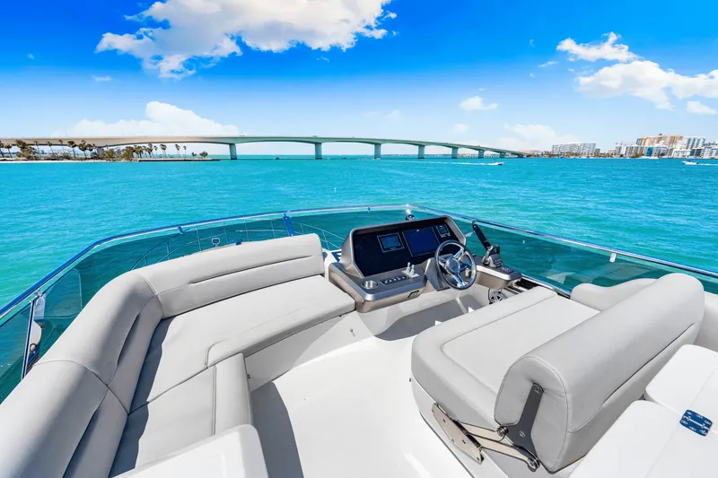 Slide: The Image of Galeon 440 FLY 2025 - 81
