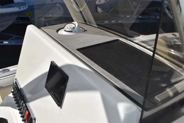 Slide: The Image of Key West Boats 239 FS 2024 - 34